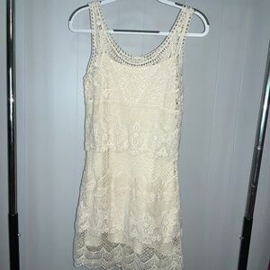 American Eagle ivory crochet slip dress Sz XS scalloped hem sleeveless lined
